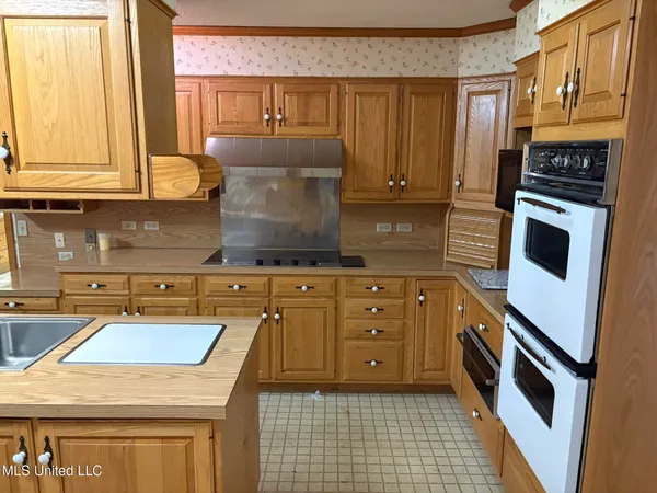 $225,000 | 203 Oak Court, Hollandale, MS 38748