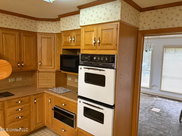 $225,000 | 203 Oak Court, Hollandale, MS 38748