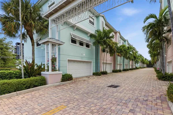 $469,000 | 479 Northeast 1st Street, Pompano Beach, FL 33060