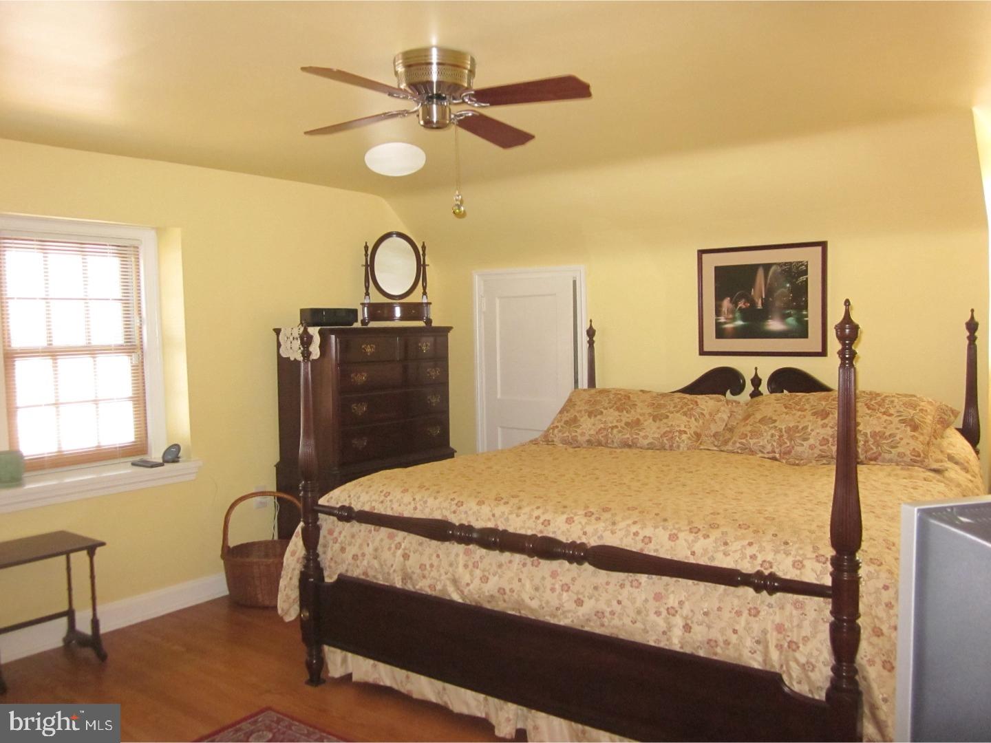 402 Montier Road Glenside, PA 19038 - Photo 12 of 23 Bedroom - Main