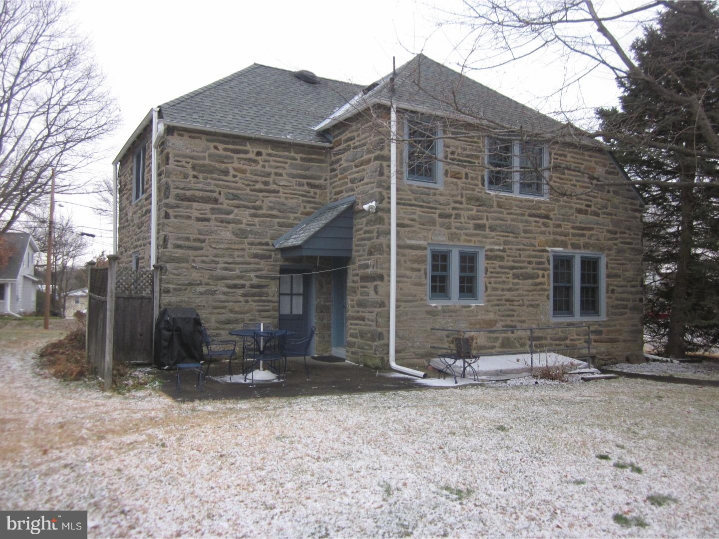 402 Montier Road Glenside, PA 19038 - Photo 21 of 23 Exterior Back