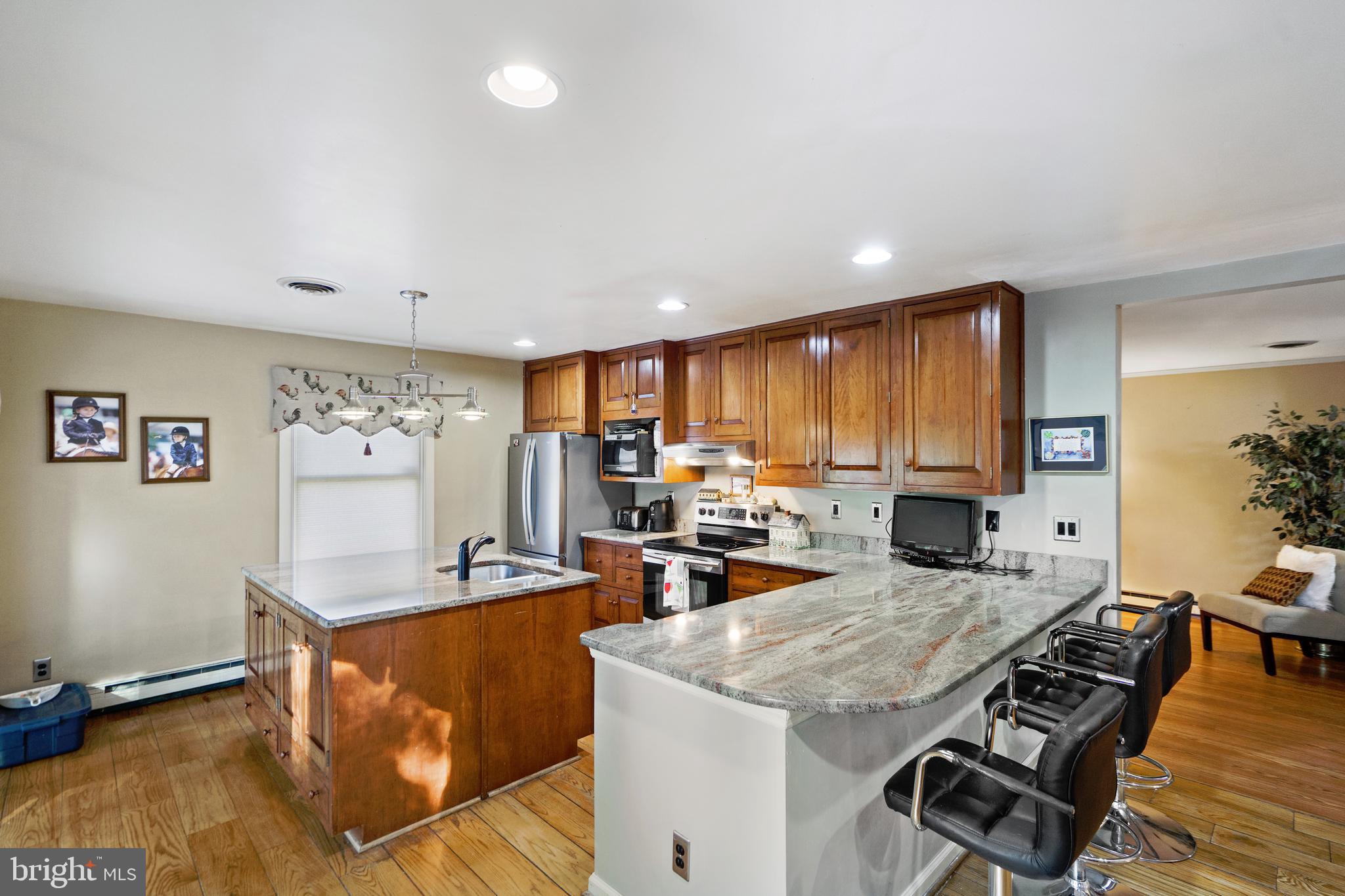 20316 Townsend Road Rohrersville, MD 21779 - Photo 22 of 76 Kitchen w/Granite Counters & Center Island