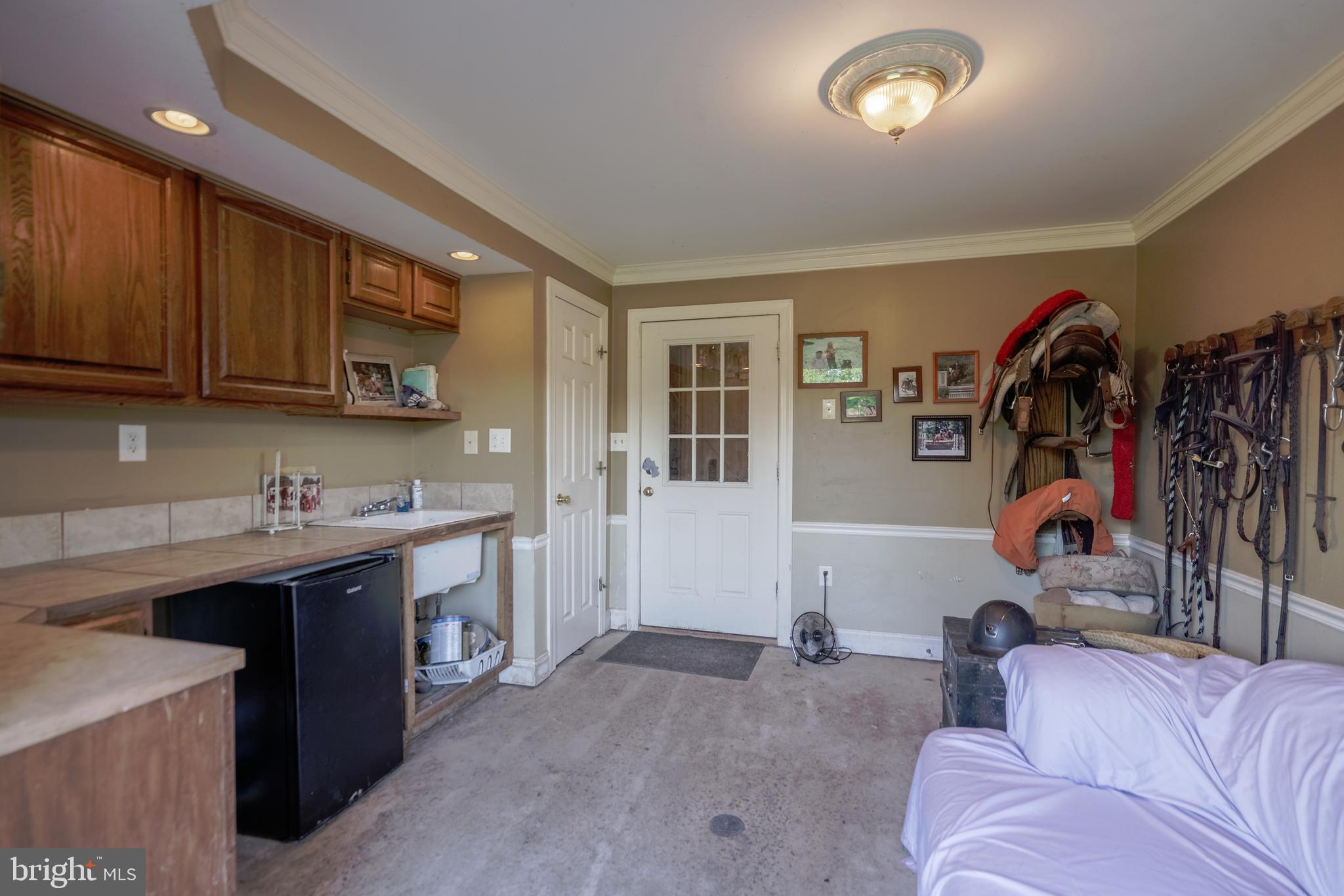 20316 Townsend Road Rohrersville, MD 21779 - Photo 61 of 76 Heated Tack Room