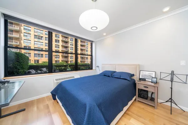 $4,500 | 2 Constitution Court, Unit 415, Hoboken, NJ 07030