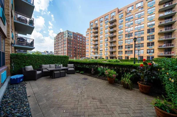 $4,500 | 2 Constitution Court, Unit 415, Hoboken, NJ 07030