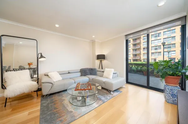 $4,500 | 2 Constitution Court, Unit 415, Hoboken, NJ 07030