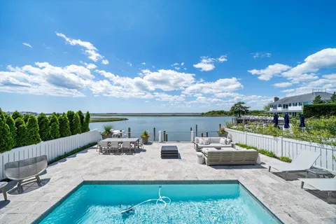 $9,995,000 | 11501 Paradise Drive, Stone Harbor, NJ 08247