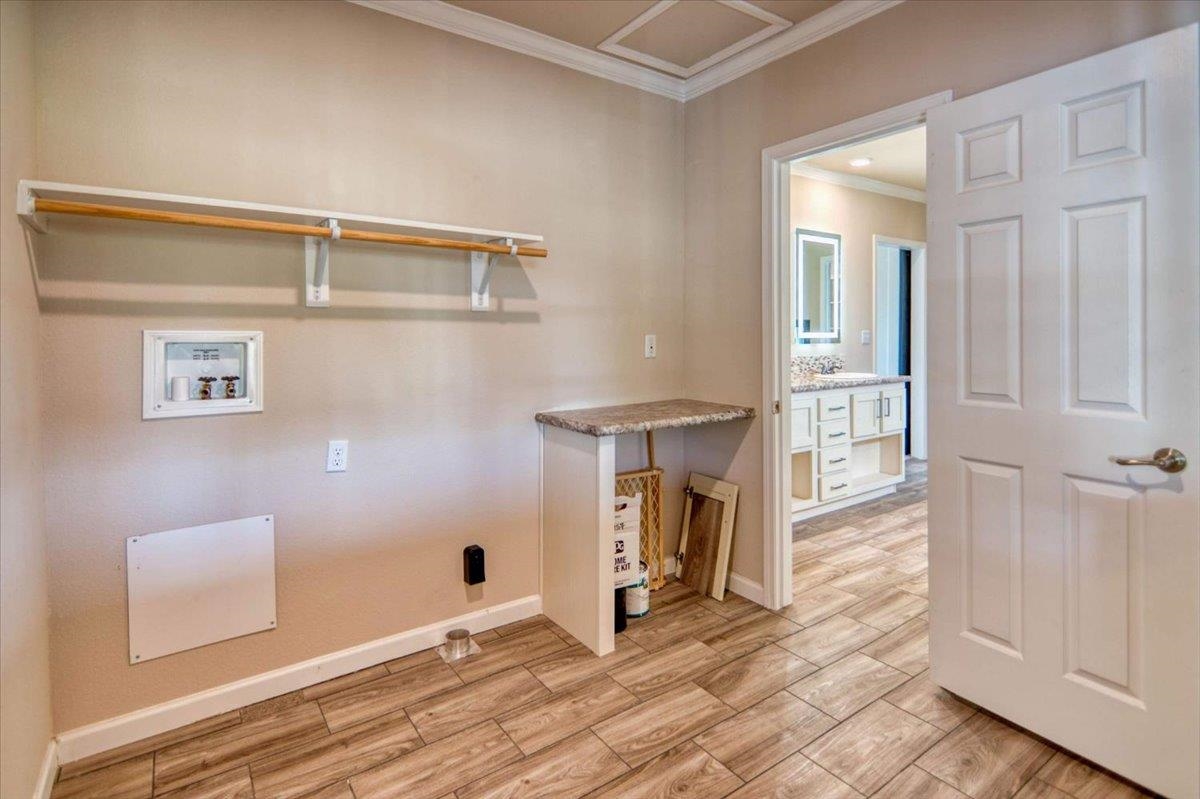 241 East Flag Creek Ranch Road Llano, TX 78643 - Photo 17 of 38