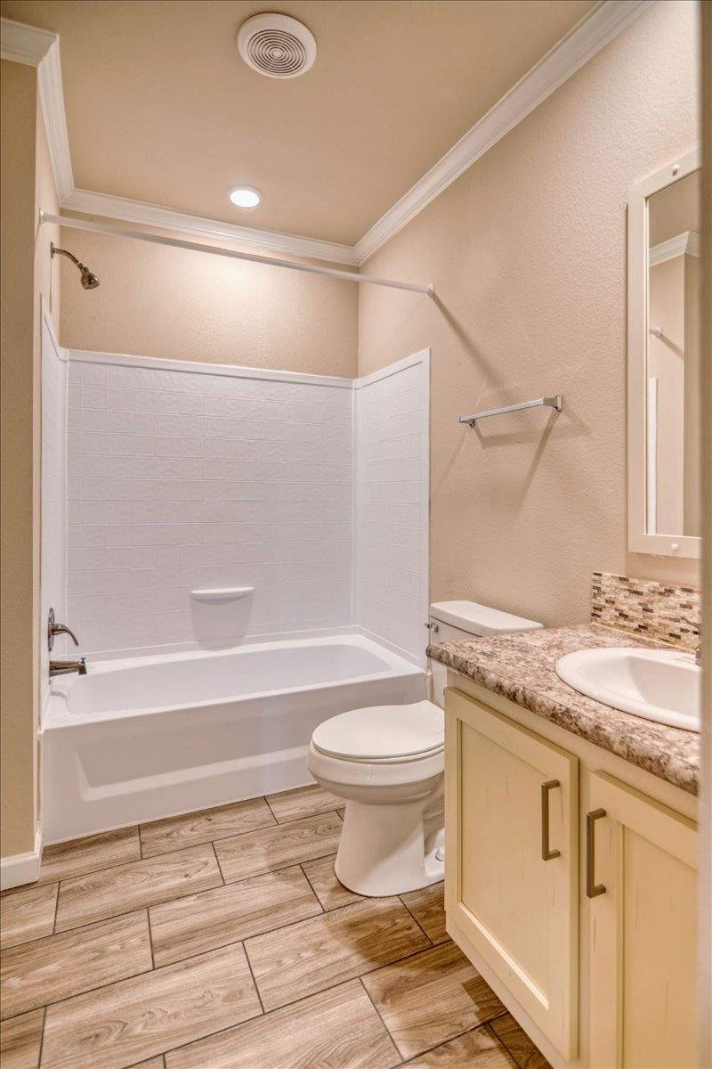 241 East Flag Creek Ranch Road Llano, TX 78643 - Photo 18 of 38