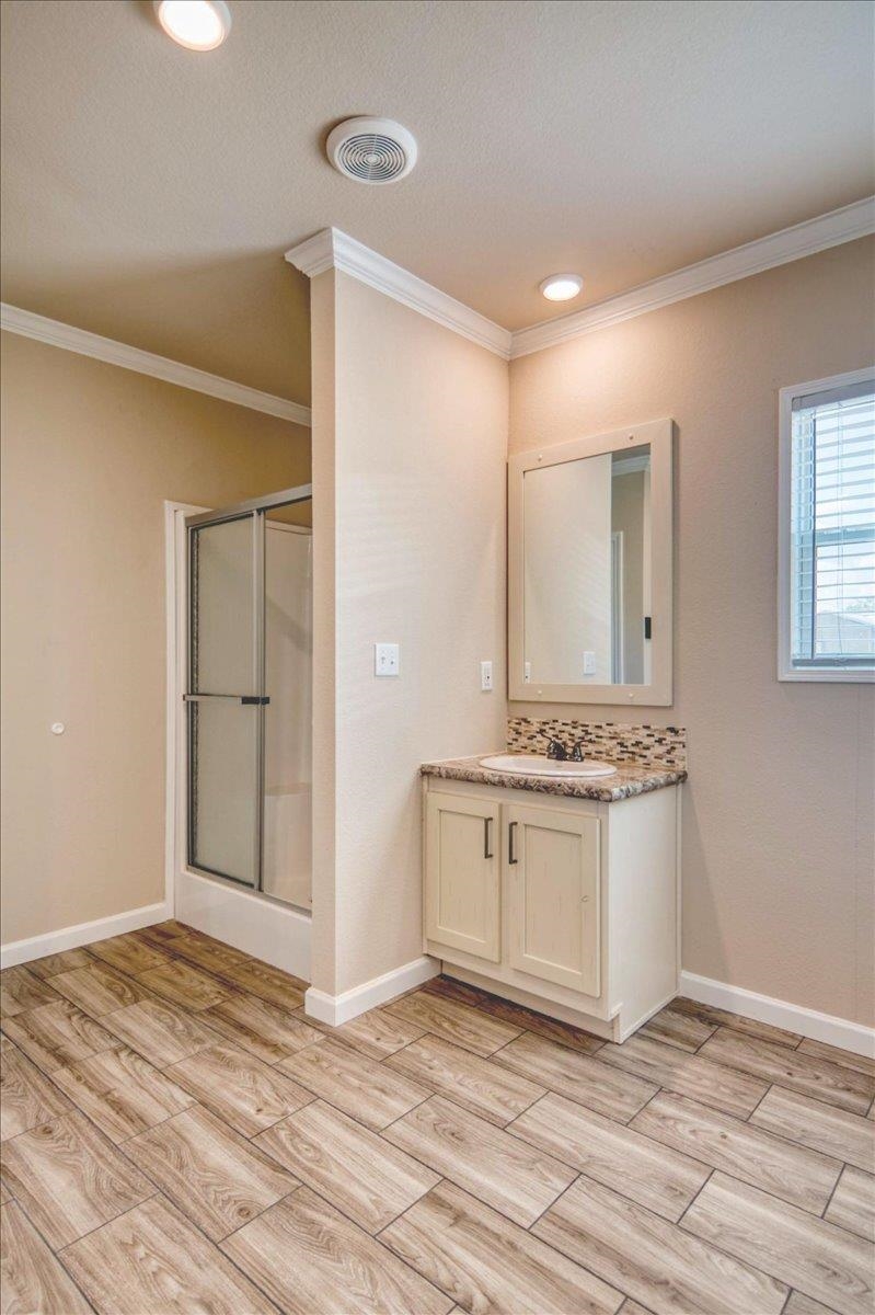 241 East Flag Creek Ranch Road Llano, TX 78643 - Photo 21 of 38