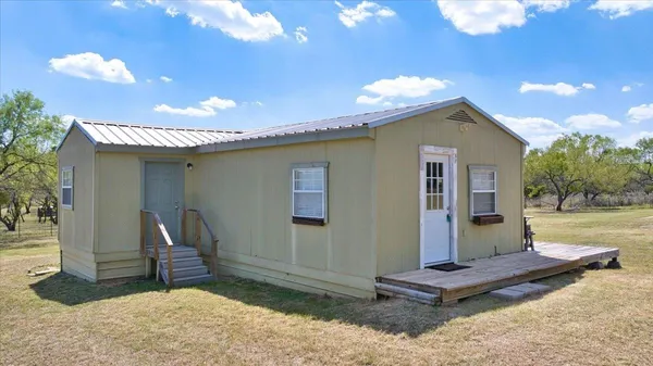 $449,500 | 241 East Flag Creek Ranch Road, Llano, TX 78643