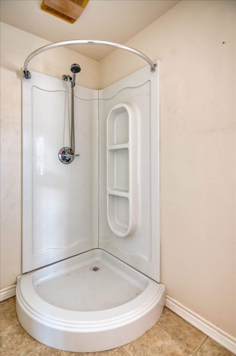 241 East Flag Creek Ranch Road Llano, TX 78643 - Photo 29 of 38