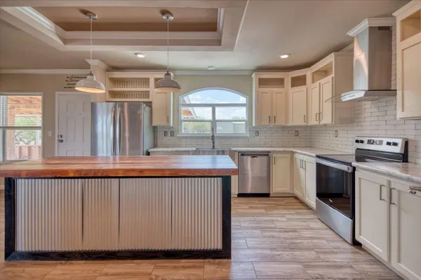 $449,500 | 241 East Flag Creek Ranch Road, Llano, TX 78643