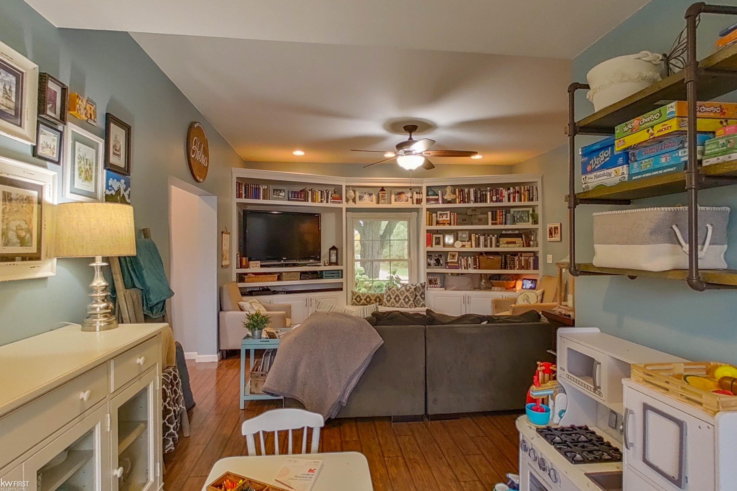10318 East Bennington Road Durand, MI 48429 - Photo 3 of 64 Gallery Image 3