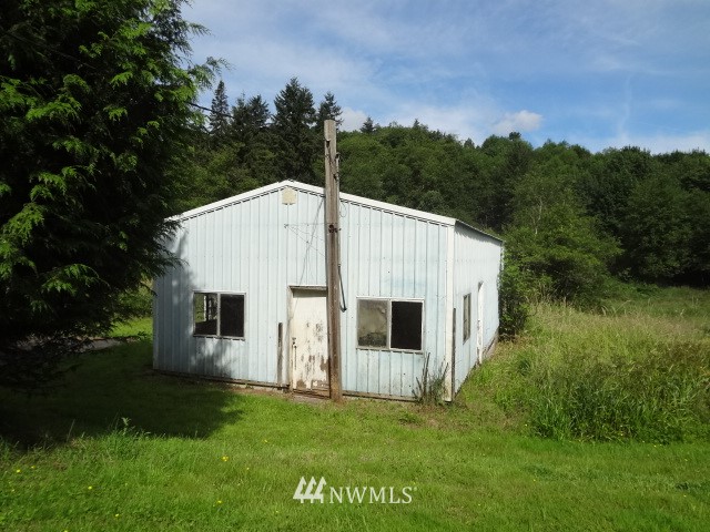 2042 Delameter Road Castle Rock, WA 98611 - Photo 17 of 20 Gallery Image 17