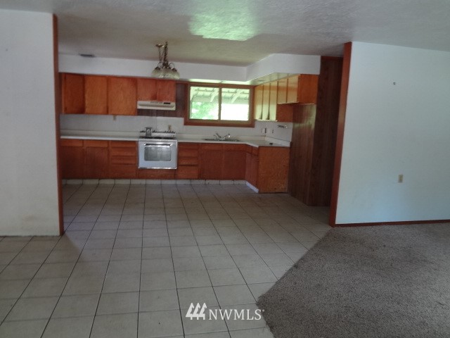 2042 Delameter Road Castle Rock, WA 98611 - Photo 6 of 20 Gallery Image 6