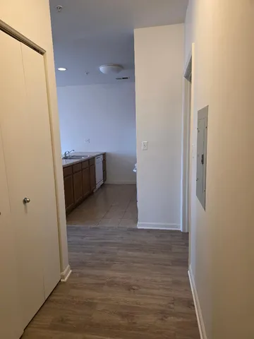 $2,100 | 3506 South State Street, Unit 208, Chicago, IL 60609