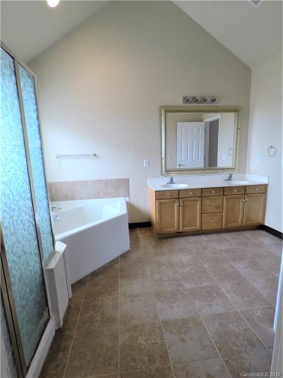 10613 Hellebore Road Charlotte, NC 28213 - Photo 20 of 31