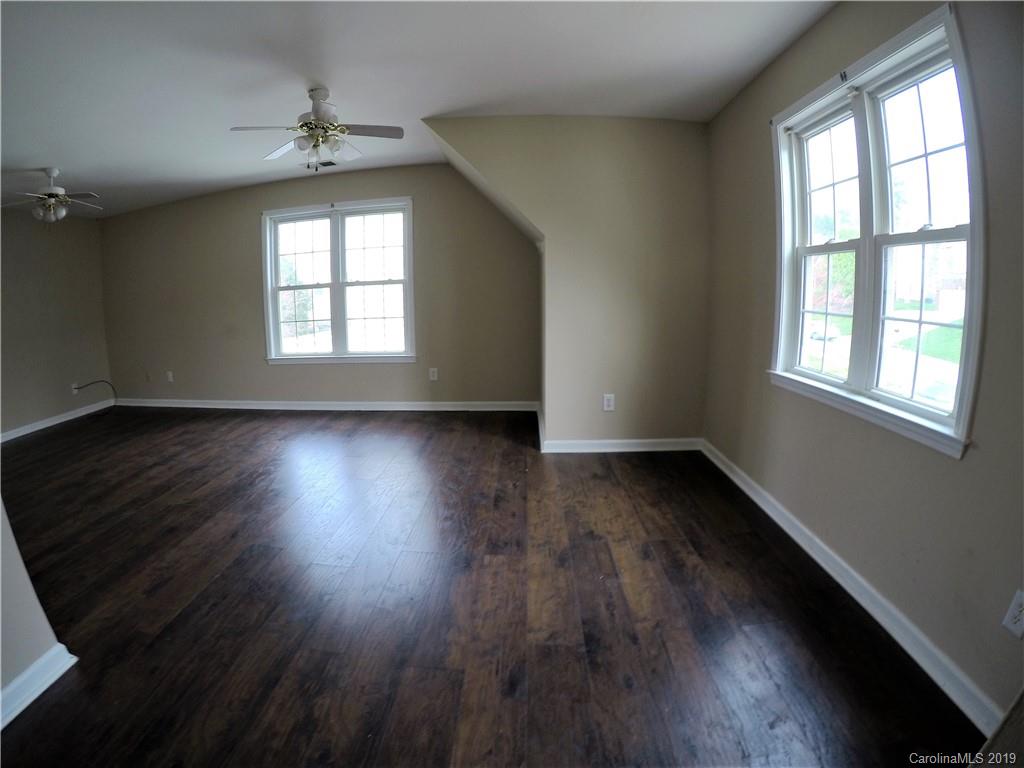 10613 Hellebore Road Charlotte, NC 28213 - Photo 29 of 31