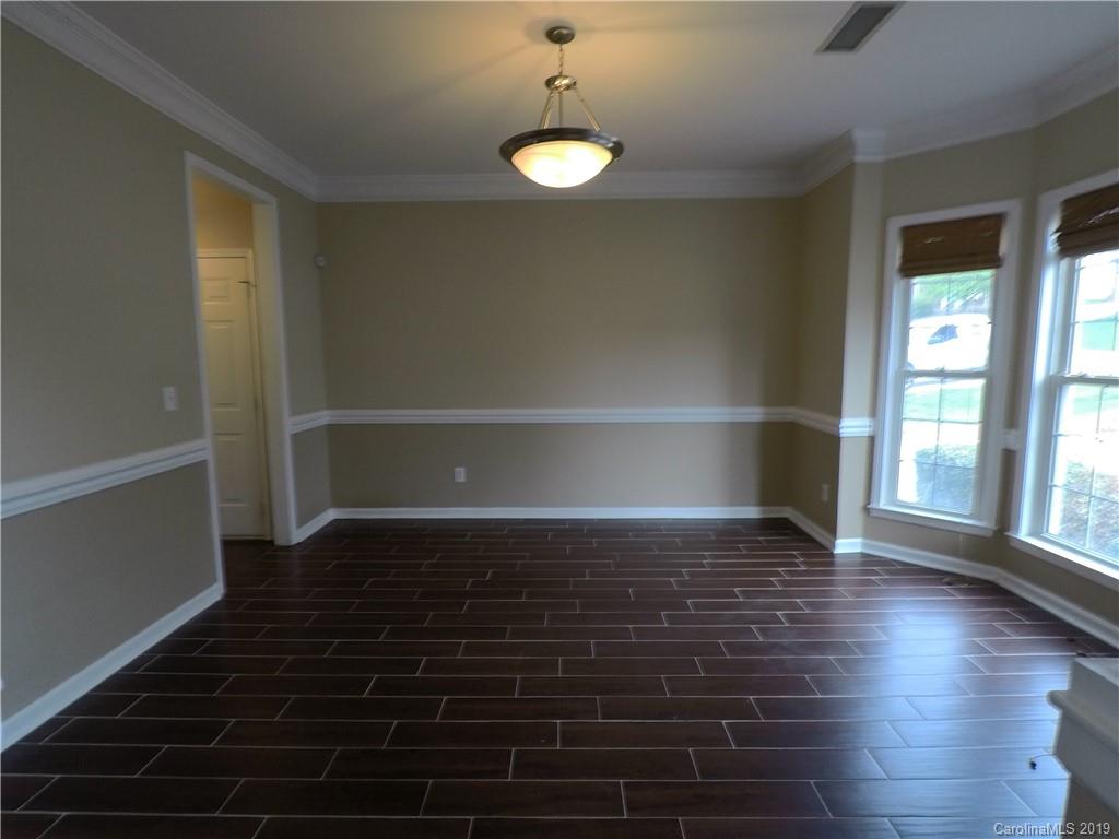 10613 Hellebore Road Charlotte, NC 28213 - Photo 9 of 31