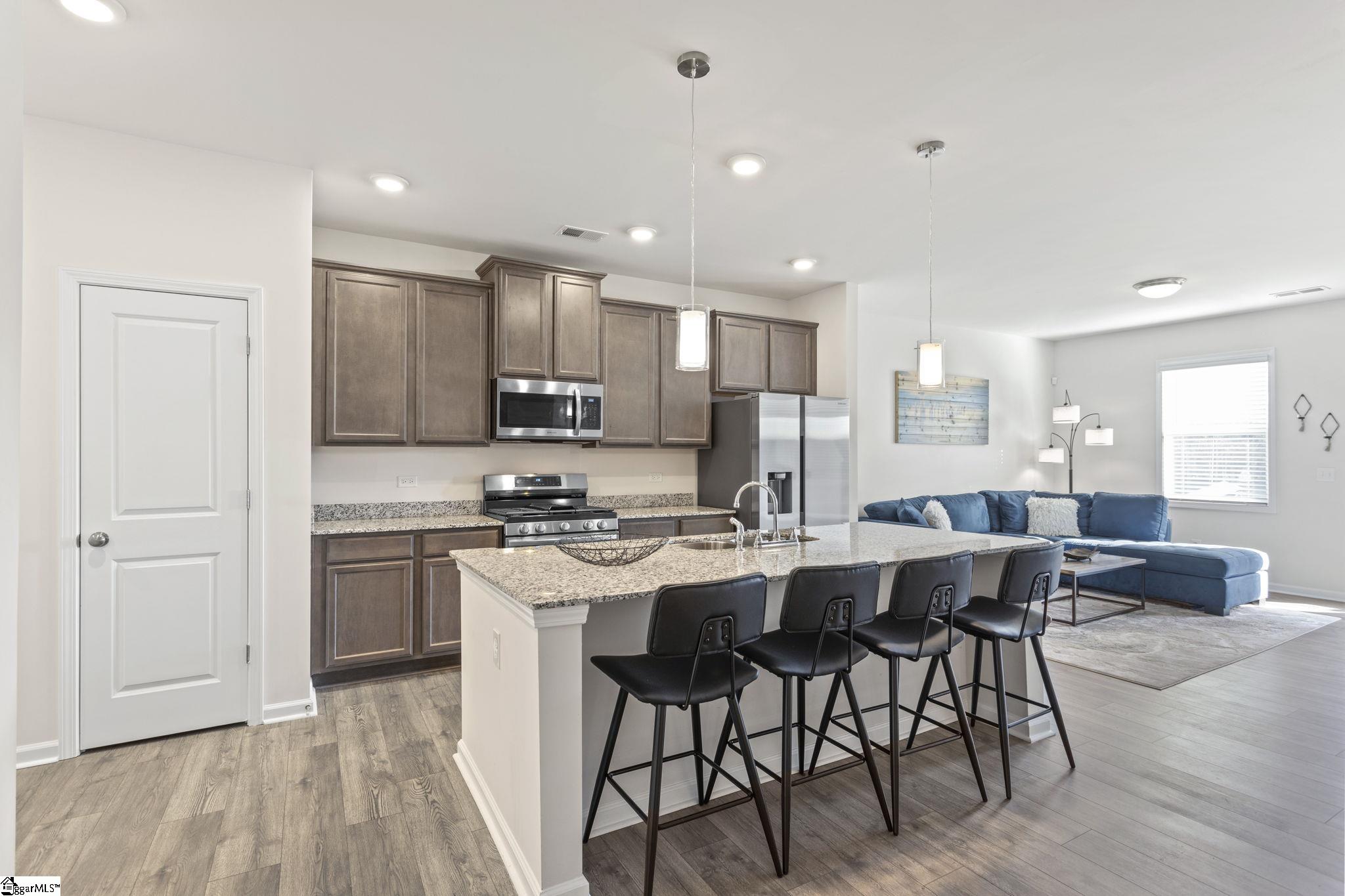 310 Laurel Drive Greenville, SC 29607 - Photo 6 of 28