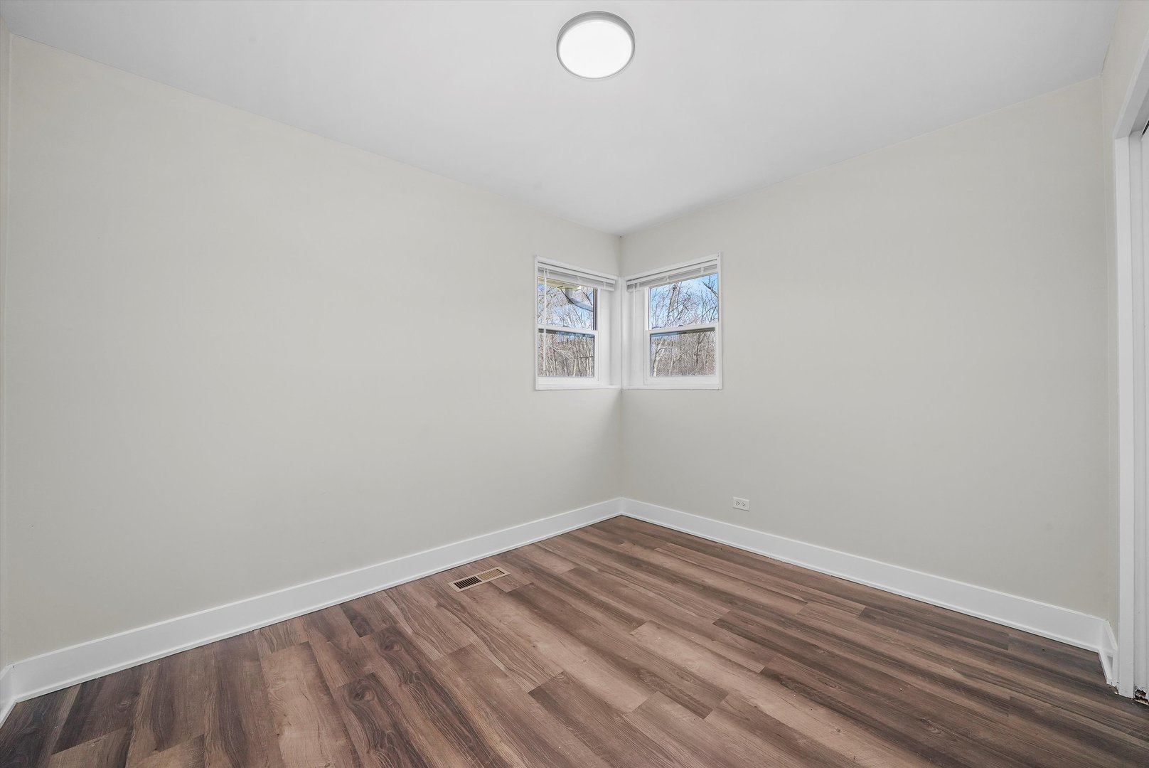 30 Apache Street Park Forest, IL 60466 - Photo 11 of 24