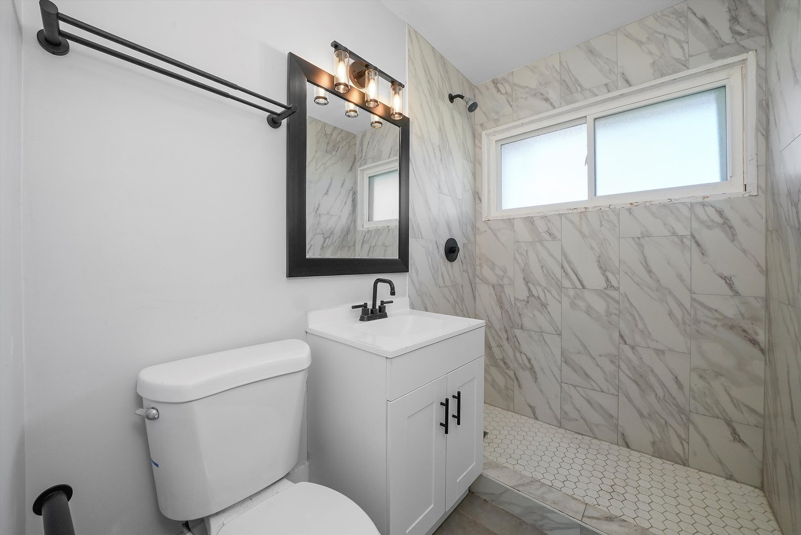 30 Apache Street Park Forest, IL 60466 - Photo 13 of 24