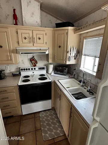 $152,000 | 2006 South Eno Apache Junction, Unit 6, Apache Junction, AZ 85119