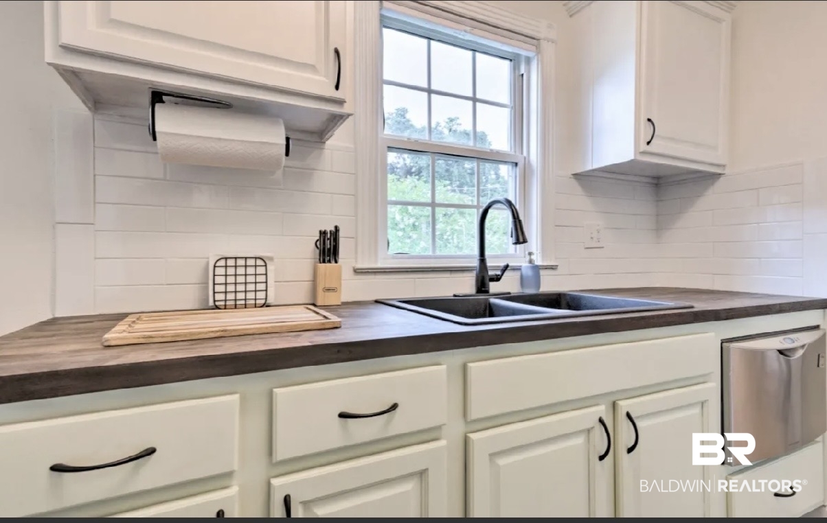 214 Upham Street, Unit 1C Mobile, AL 36607 - Photo 6 of 18