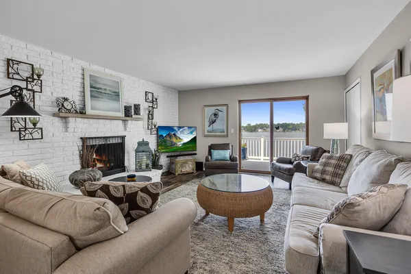 $595,000 | 11786 East Sauk Trail, Jerome, MI 49249