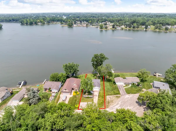 $595,000 | 11786 East Sauk Trail, Jerome, MI 49249