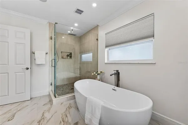 $4,500 | 4790 Venetian Boulevard Northeast, St. Petersburg, FL 33703