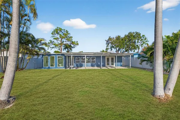 $4,500 | 4790 Venetian Boulevard Northeast, St. Petersburg, FL 33703