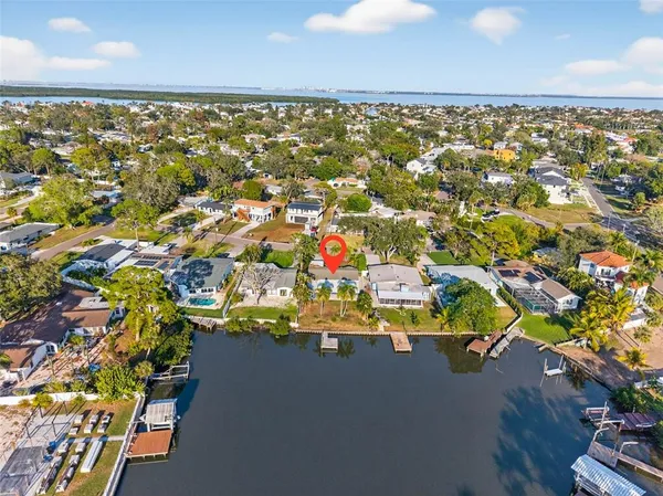 $4,500 | 4790 Venetian Boulevard Northeast, St. Petersburg, FL 33703