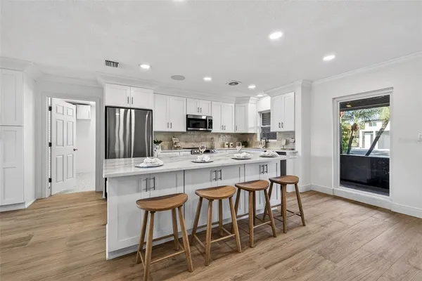$4,500 | 4790 Venetian Boulevard Northeast, St. Petersburg, FL 33703