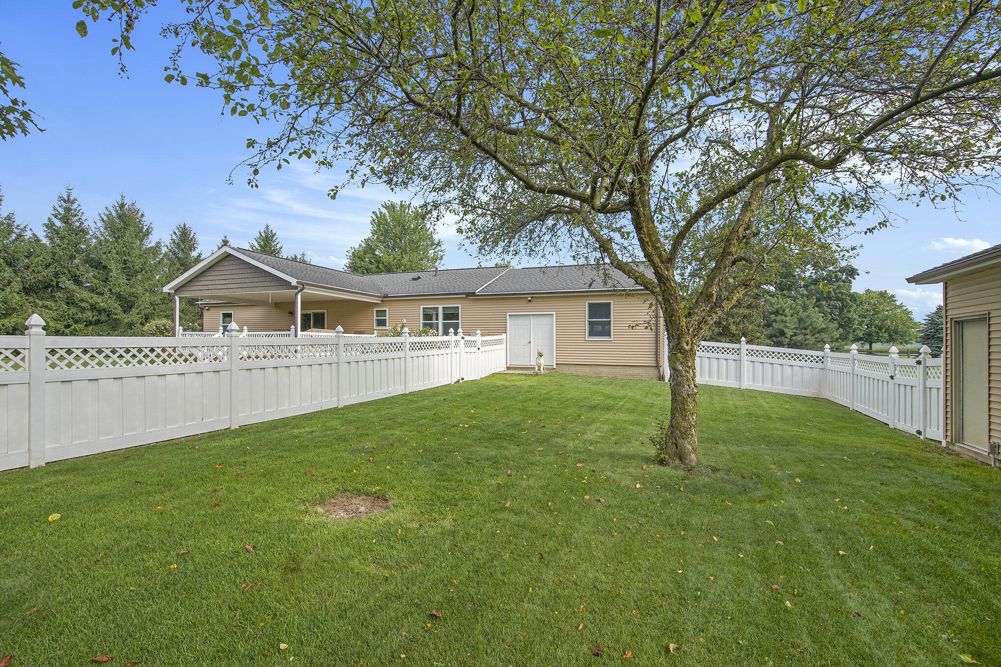 12453 Wilbur Road Clinton, MI 49236 - Photo 19 of 23 019_dsc01165_915