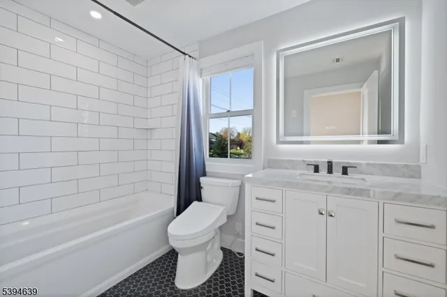 $1,249,000 | 574 Ridgedale Avenue, East Hanover, NJ 07936