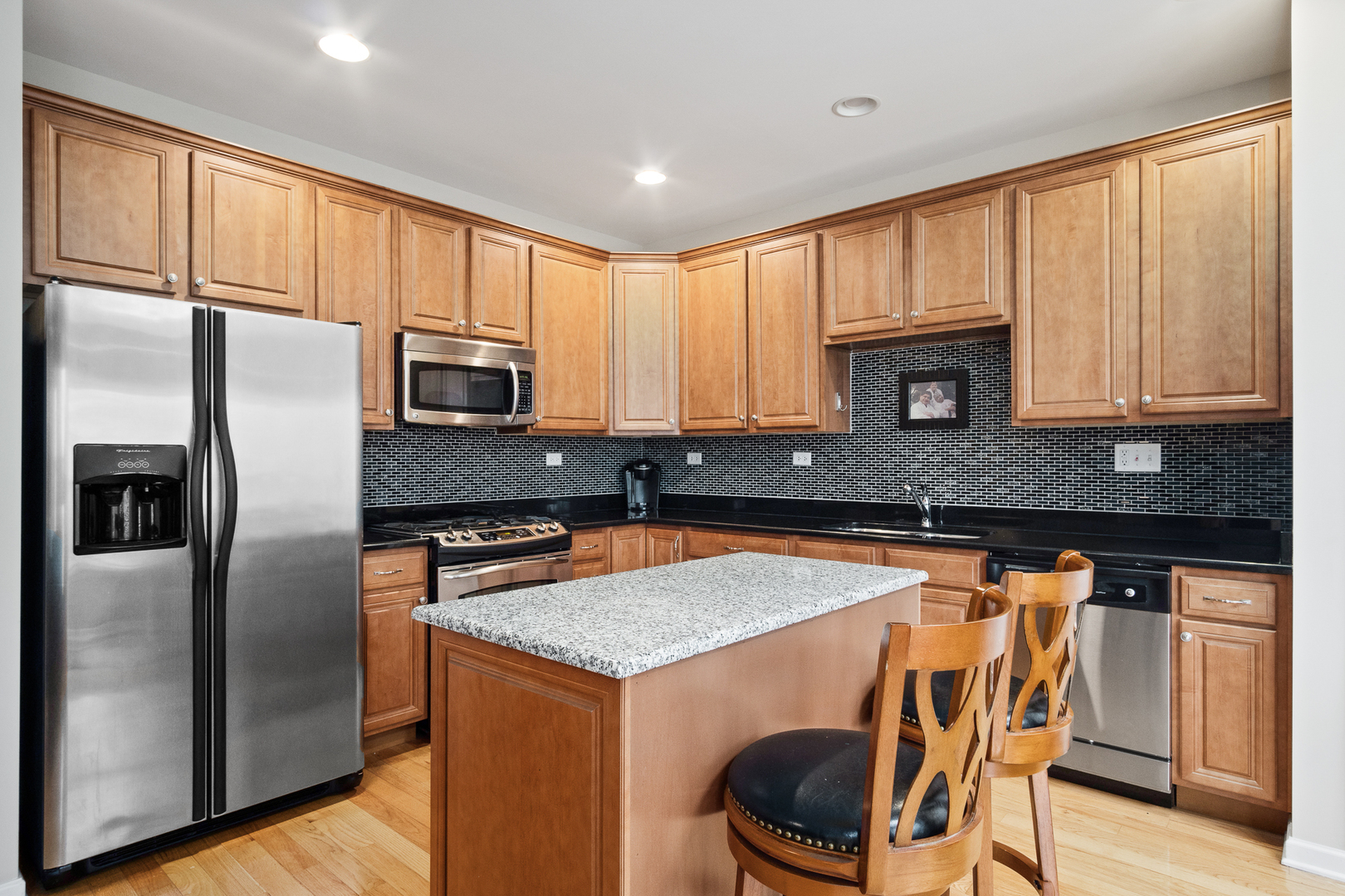 1148 Falcon Ridge Drive Elgin, IL 60124 - Photo 9 of 26