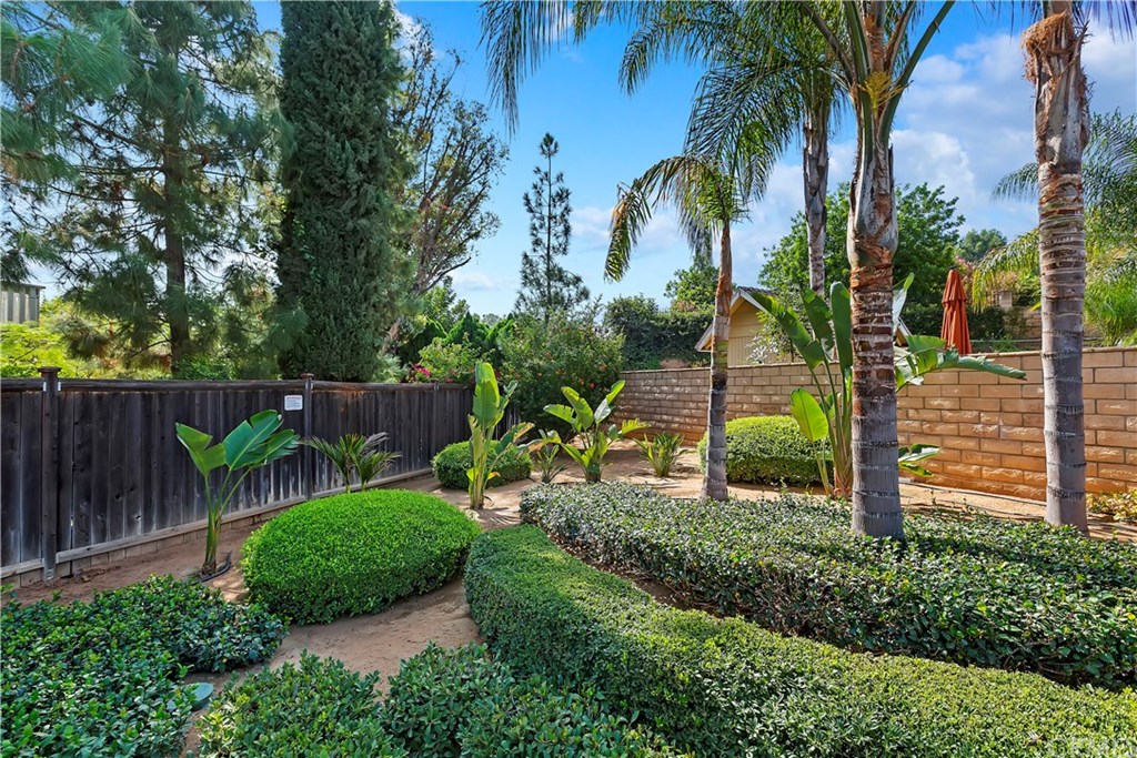 5366 Milice Court Riverside, CA 92506 - Photo 13 of 59