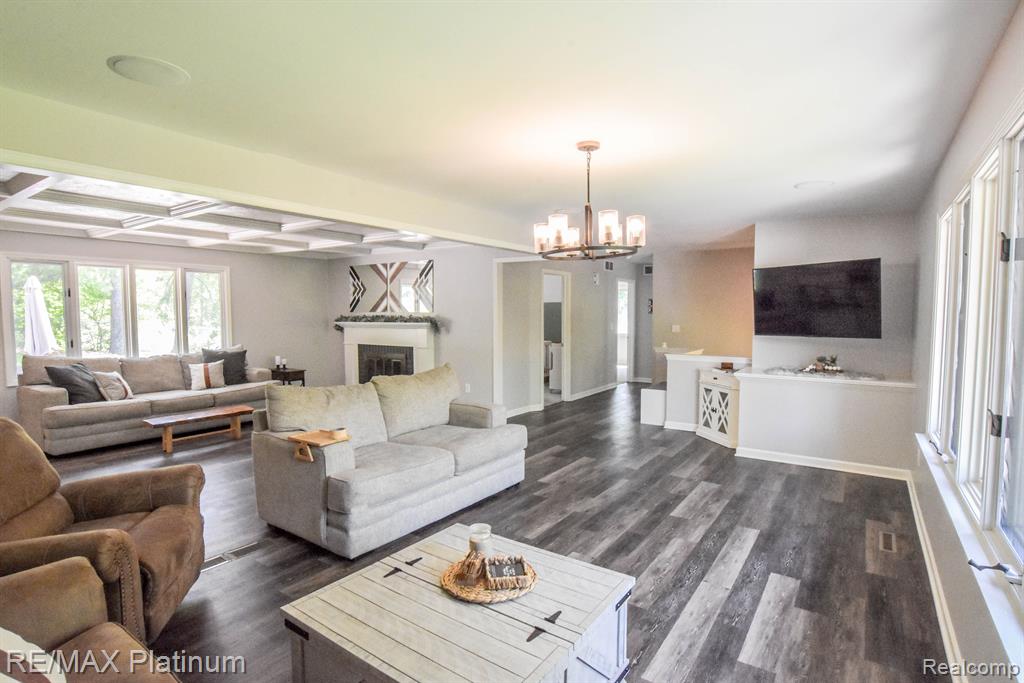 1800 North Eager Road Howell, MI 48855 - Photo 17 of 65