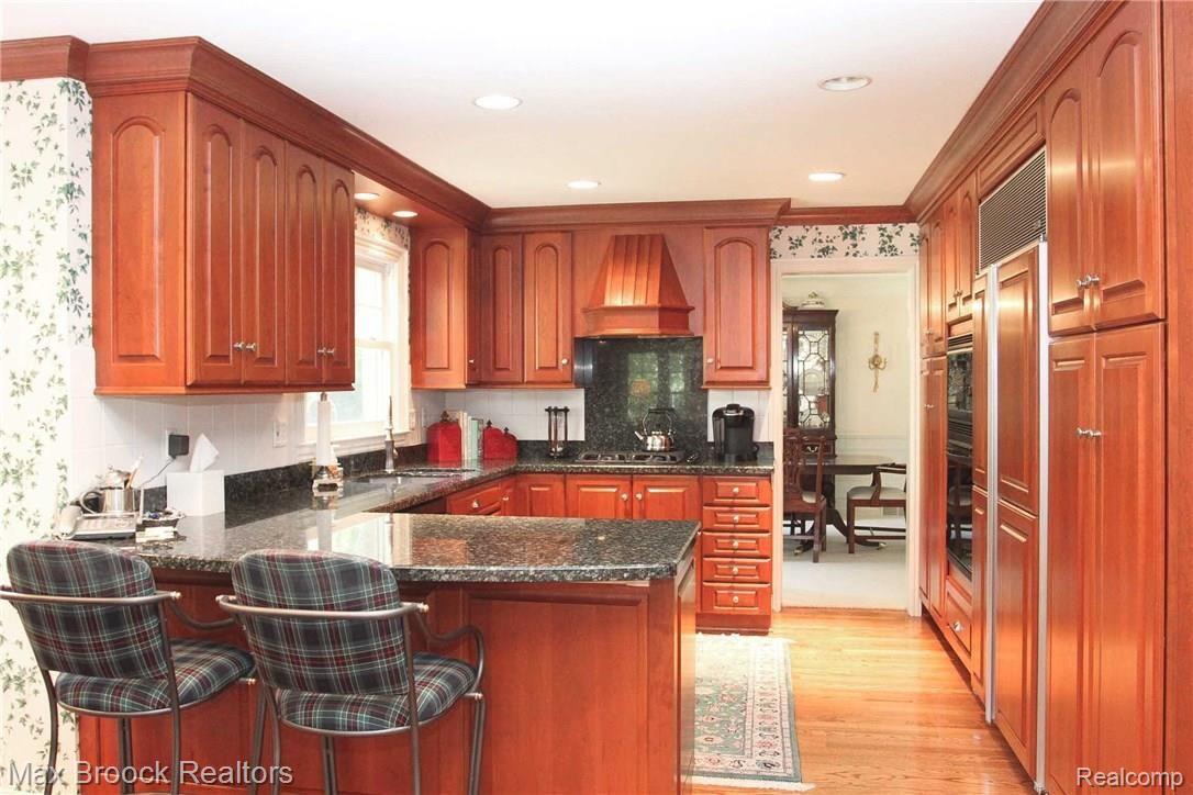 281 Warrington Road Bloomfield Hills, MI 48304 - Photo 12 of 25 Warrington-9.jpg