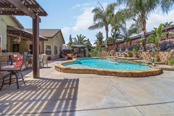 $1,399,900 | 1804 Vista De La Montana, El Cajon, CA 92019