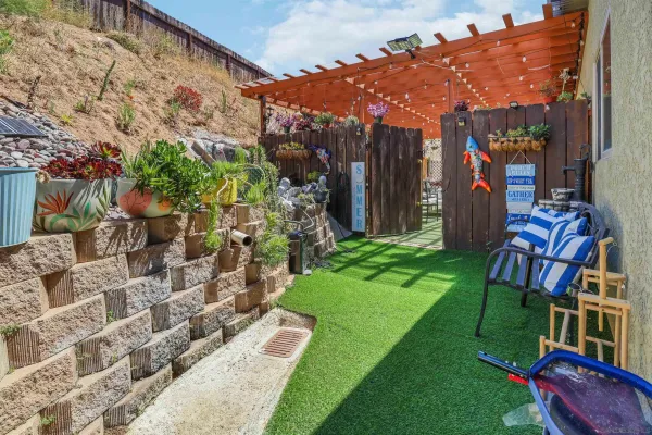 $1,399,900 | 1804 Vista De La Montana, El Cajon, CA 92019