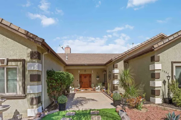 $1,399,900 | 1804 Vista De La Montana, El Cajon, CA 92019