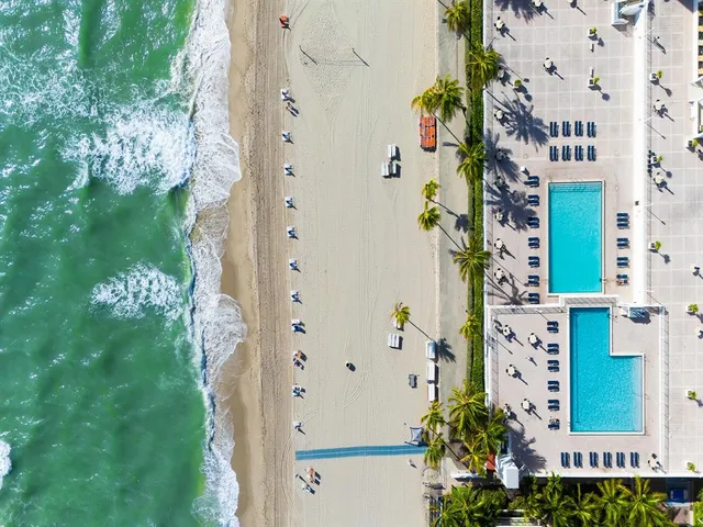 a view of building with outdoor space