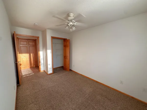 $1,300 | 1279 Pinewood Trail, Unit 9, New Richmond, WI 54017