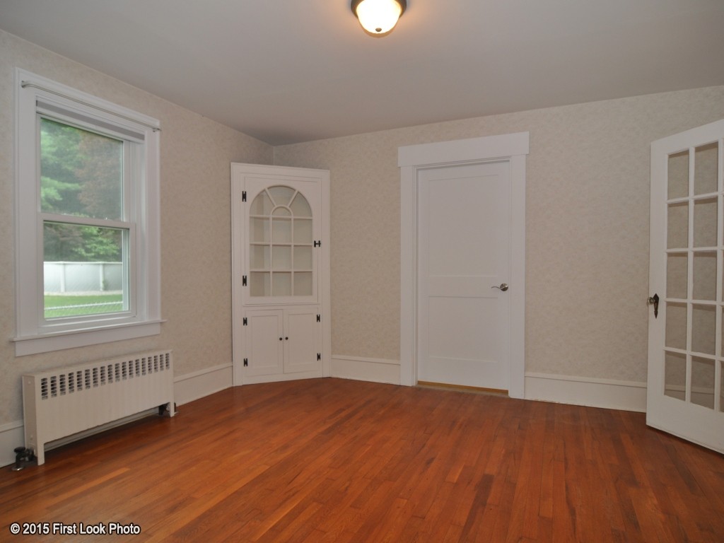 2148 Main Road Tiverton, RI 02878 - Photo 11 of 30