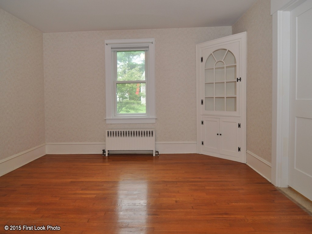 2148 Main Road Tiverton, RI 02878 - Photo 12 of 30