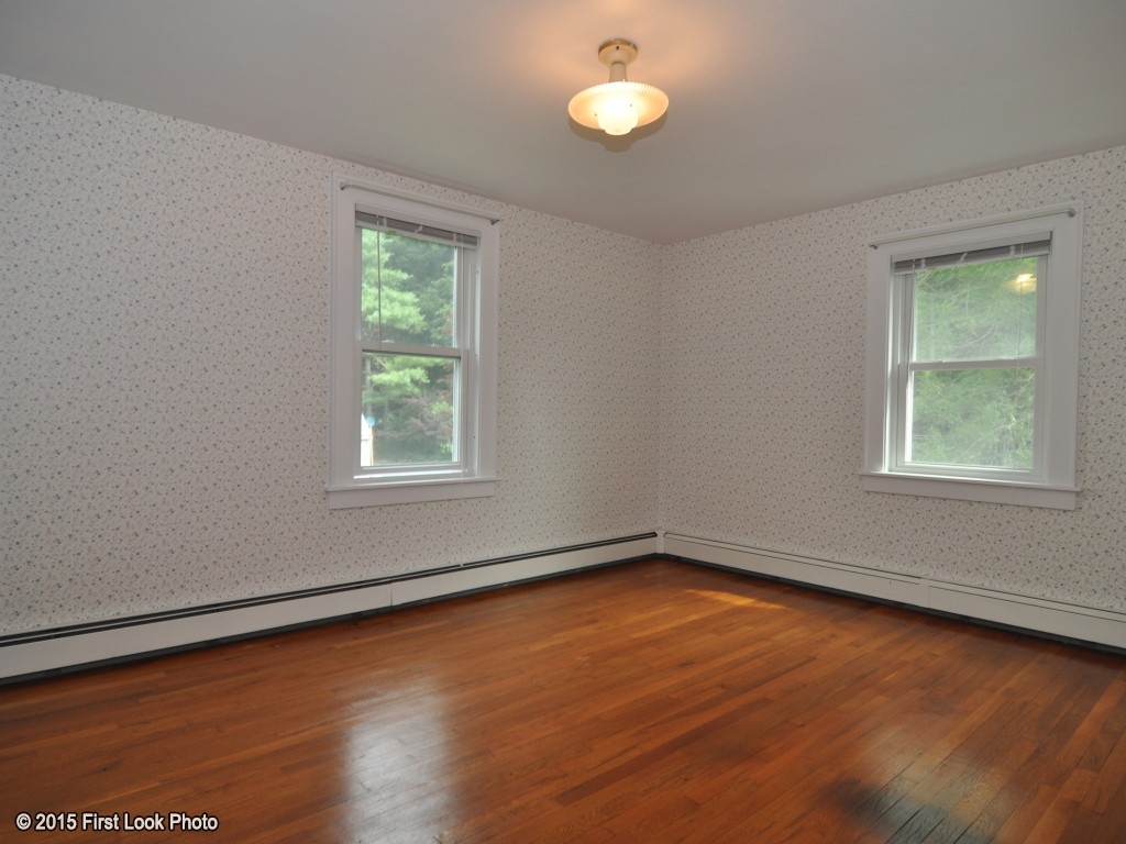 2148 Main Road Tiverton, RI 02878 - Photo 20 of 30