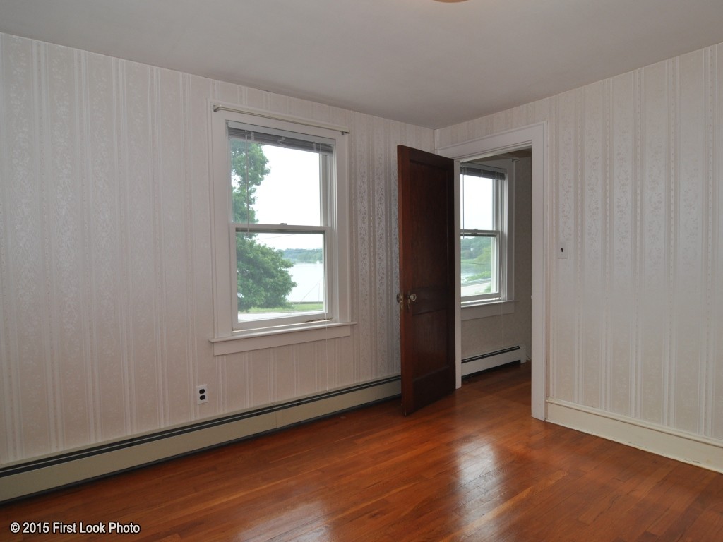 2148 Main Road Tiverton, RI 02878 - Photo 25 of 30